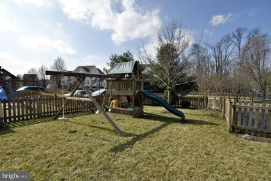 26209 Lands End Dr, Chantilly, VA 20152 - photo 6