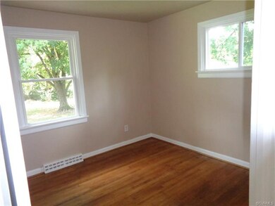 8223 Adrian Dr, Henrico, VA 23294 - photo 5