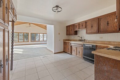 4470 186th St, Country Club Hills, IL 60478 - photo 6