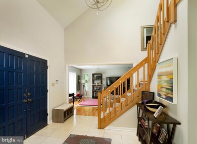 880 Roscommon Rd, Bryn Mawr, PA 19010 - photo 3