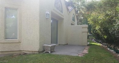 6974 Emerald Springs Ln, Las Vegas, NV 89113 - photo 5