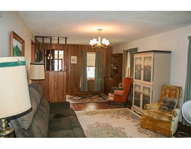 48 Dell St, Turners Falls, MA 01376 - photo 5