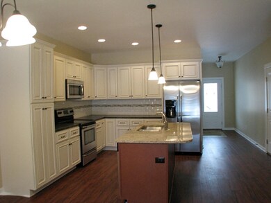 2419-Kitchen