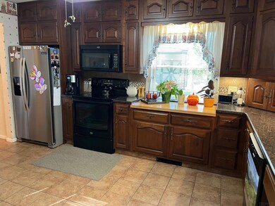 1027 Ranch Rd, Bluffton, IN 46714 - photo 7