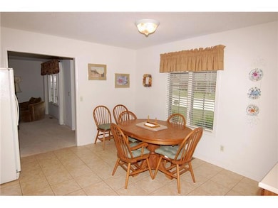 670 Wood Run Dr unit 50, Marysville, OH 43040 - photo 5