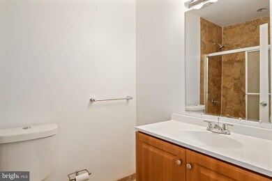 102 1st Ave S, Glen Burnie, MD 21061 - photo 7