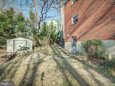 2404 Lake Ave, Cheverly, MD 20785 - photo 4