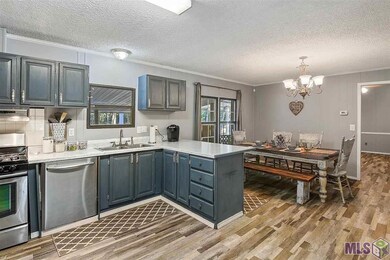 14316 Gemini Dr, Pride, LA 70770 - photo 2