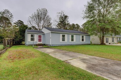 226 Lakewood Dr, Jacksonville, NC 28546 - photo 3