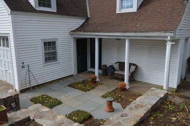 723 Riverbank Rd unit Garage Apt, Stamford, CT 06903 - photo 2