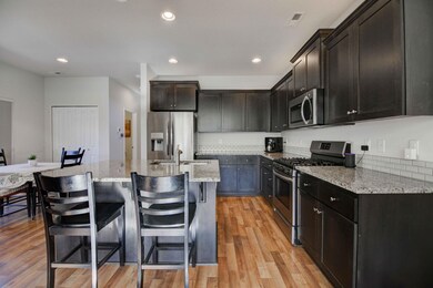 20570 SE Cameron Ave, Bend, OR 97702 - photo 6