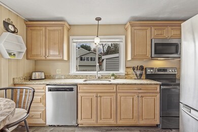 492 Mill St, Worcester, MA 01602 - photo 5