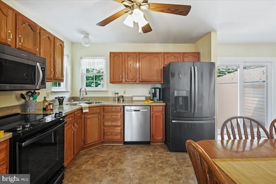 8480 Tipton Dr, Laurel, MD 20723 - photo 7