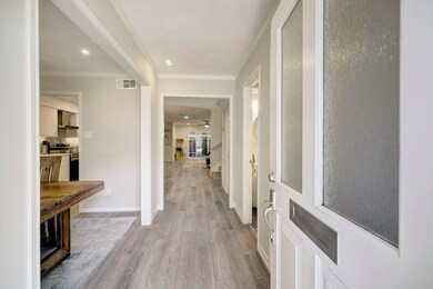 14231 Lost Meadow Ln, Houston, TX 77079 - photo 4