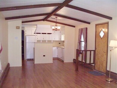 14 1st Ave, Westfield, MA 01085 - photo 4