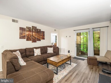 20249 Shipley Terrace unit 5-C-10, Germantown, MD 20874 - photo 3