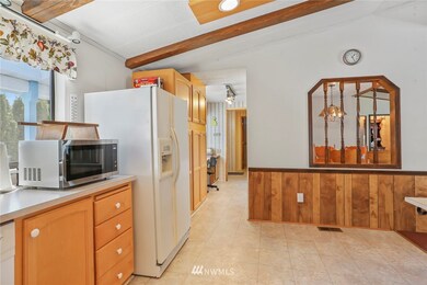 23717 Lake Dr E, Bothell, WA 98021 - photo 7