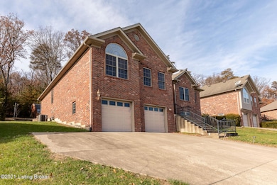 3024 Barrington Ct, New Albany, IN 47150 - photo 3