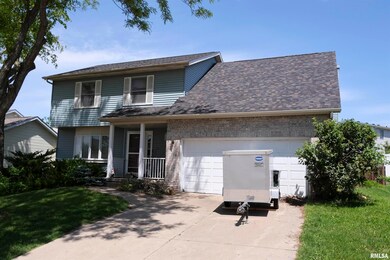1524 W 49th St, Davenport, IA 52806 - photo 2