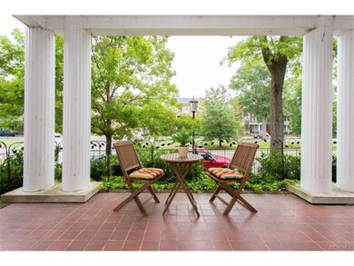 Fenced Front Porch facing Monument Ave!