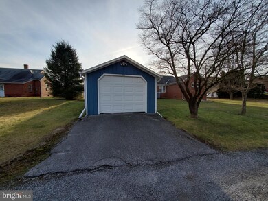 326 Harrison Ave, Waynesboro, PA 17268 - photo 5