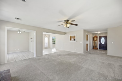 1212 W Laredo St, Haskell, OK 74436 - photo 5