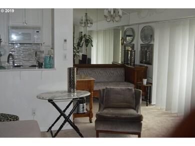 16 Crestfield Ct, Lake Oswego, OR 97035 - photo 6