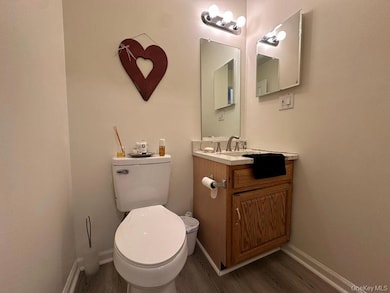 1870 Baldwin Rd unit 61, Yorktown Heights, NY 10598 - photo 5