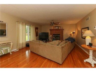 1949 Red Oak Dr, Franklin, IN 46131 - photo 4