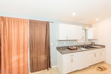 1356 E Mountain Place, Tucson, AZ 85719 - photo 4