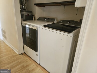 4121 Burgundy Way, Flowery Branch, GA 30542 - photo 6