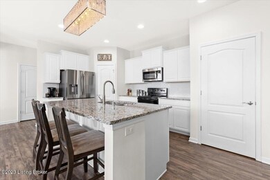 11-5000 Fawn Valley Dr-11