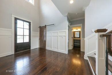 468 E May St, Elmhurst, IL 60126 - photo 2