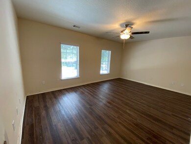 3908 Spring Circle Dr E, Pearland, TX 77584 - photo 5