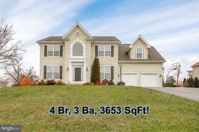 712 Shannon Dr N, Greencastle, PA 17225 - photo 4