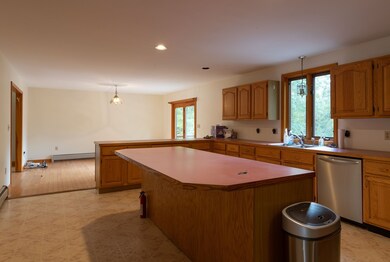 91 Hidden Ledge Dr, Conway, MA 01341 - photo 4