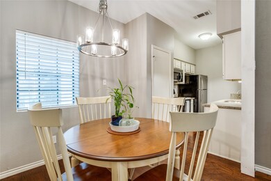 6123 Oram St unit 8, Dallas, TX 75214 - photo 3