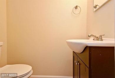 6903 Forest Terrace, Hyattsville, MD 20785 - photo 7