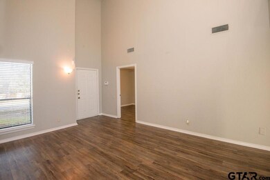 5823 5823 Hollytree, Tyler, TX 75703 - photo 6