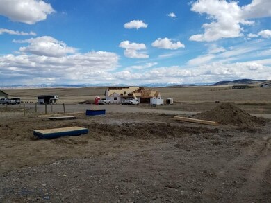 Quiet setting and edge of subdivision! Views forev