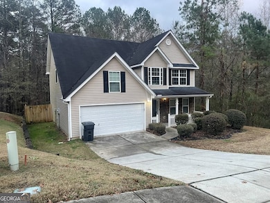 4176 Round Stone Dr, Snellville, GA 30039 - photo 2