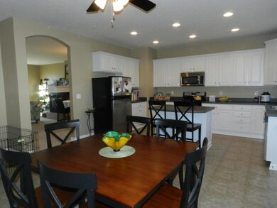 Kitchen/Eating Space