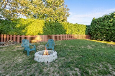 2 Sowams Dr, Bristol, RI 02809 - photo 5