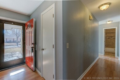 1204 W Durham St, Broken Arrow, OK 74011 - photo 3