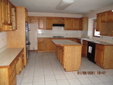 3234 Mallard Dr, Homewood, IL 60430 - photo 6