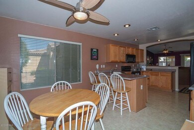 Breakfast Room-Kitchen