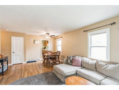 402 E 20th St S, Newton, IA 50208 - photo 6