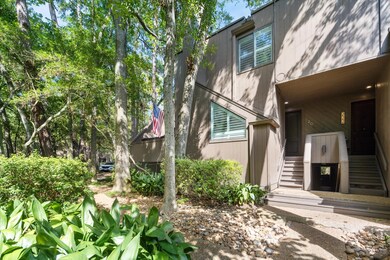 220 Litchfield Ln, Houston, TX 77024 - photo 2