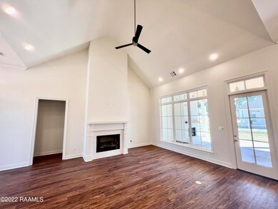 E7F46EA3-09C7-4164-BF08-EE4ABD2BA111