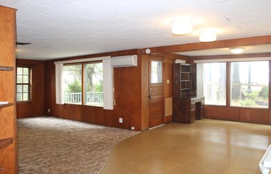 Living/Kitchen